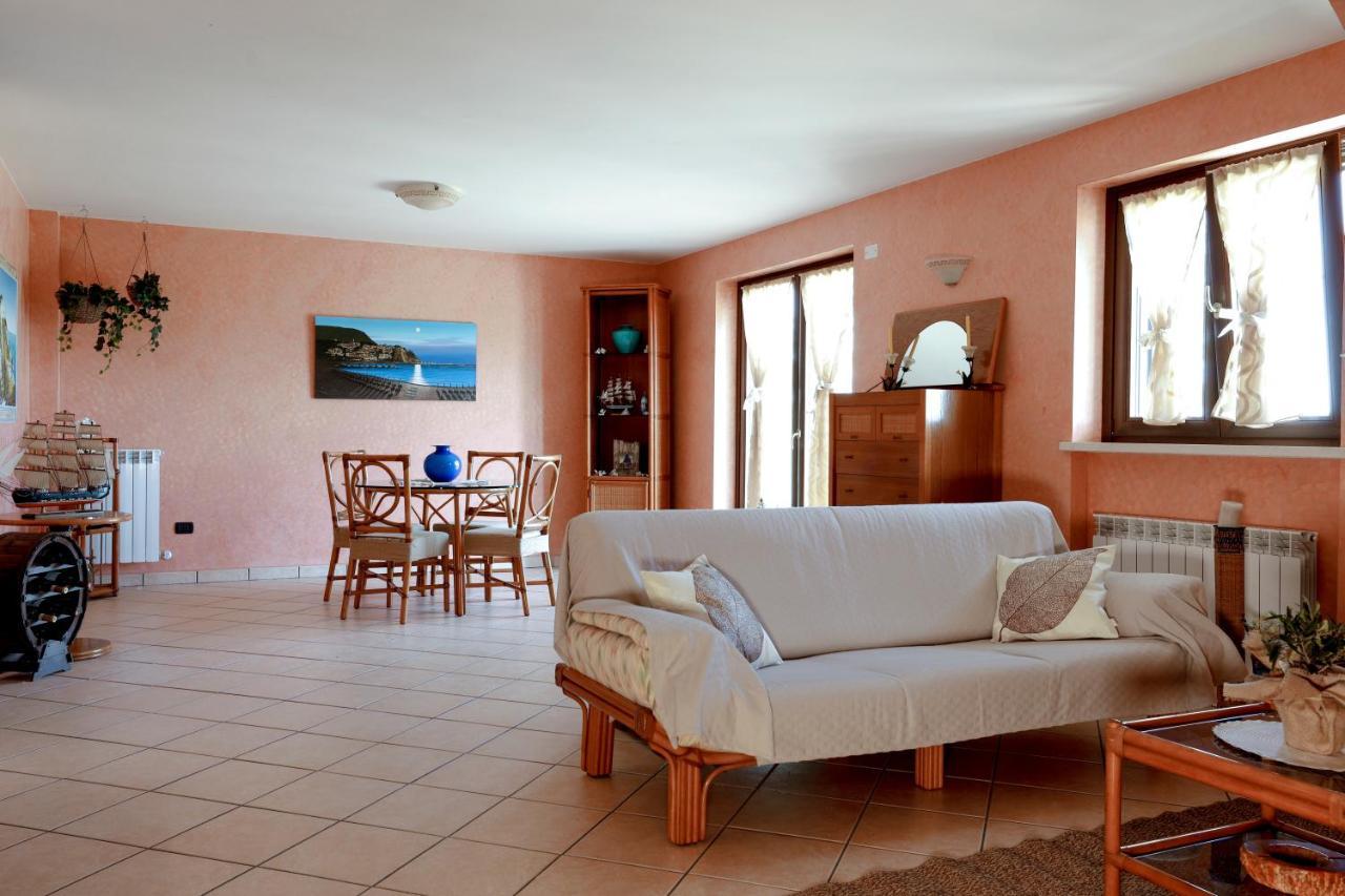 Le Terrazze Apartment Recanati Bagian luar foto